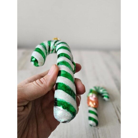 Living quarters leprechaun candy cane green St Patrick's Day shamrock three-leaf - Picture 4 of 9